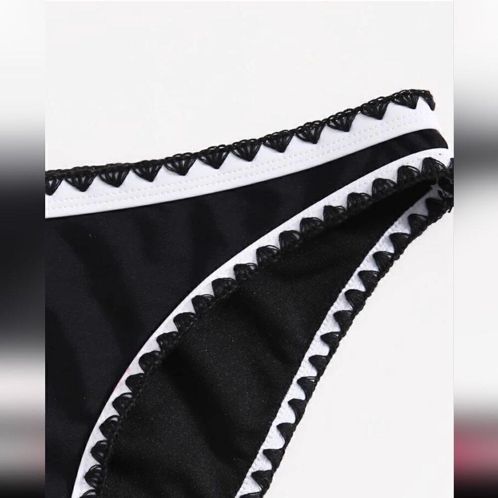 NWOT, Shein • Black Bikini Bottoms, Size Medium